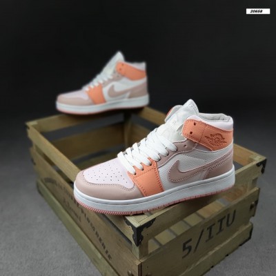 Nike Air Jordan 1 mid білі з бежевим і пудрою, Розмір 37