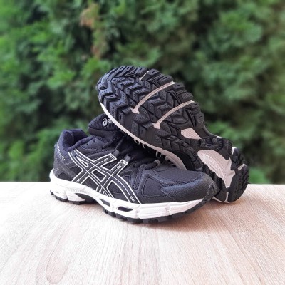 Asics Gel Kahana 8 Черные на белом, Размер 36