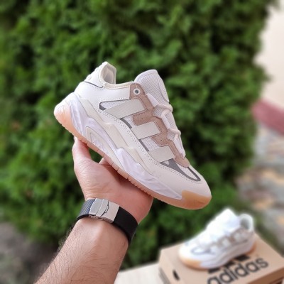 Adidas Niteball белые на бежевом, Размер 38