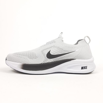 Nike FREE Run тапкие мокасины слипоны светло серые, Размер 39 Nike FREE Run тапкие мокасины слипоны светло серые, Размер 39