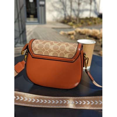 Жіноча сумка Coach коричневий моногам Коуч
