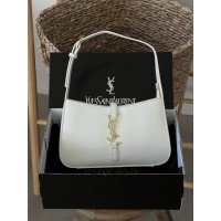 Жіноча сумка Yves Saint Laurent YSL Le 5 à 7 Ів Сен Лоран білий