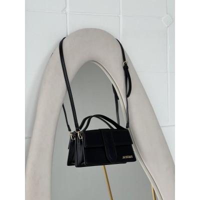 Жіноча сумка Jacquemus Le Grand Bambino чорний крос боді Жакмюс