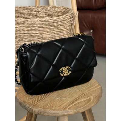 Сумка жіноча клатч Chanel 19 Flap Bag чорний на ланцюжку Шанель середня