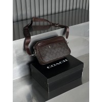 Чоловіча сумка месенджер Coach Graham крос боді через коричневий Коуч плече