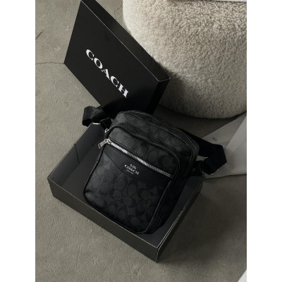 Чоловічі сумки месенджер Coach через плече чорний Коуч Чоловічі сумки месенджер Coach через плече чорний Коуч