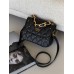 Сумка жіноча Guess Triana Flap Shoulder чорний через плече Гесс Тріана