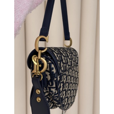 Женская сумка Dior Saddle Bag черный через плече Кристиан Диор седло
