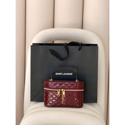 Сумка жіноча Yves Saint Laurent Gaby Vanity Bag бордовий через плече Ів Сен-Лоран Сумка жіноча Yves Saint Laurent Gaby Vanity Bag бордовий через плече Ів Сен-Лоран