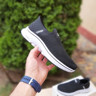 Skechers Slip-INS GO WALK тапкі мокасіни сліпони чорні з білим, Розмір 41