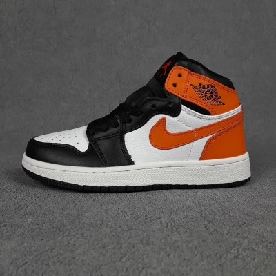 Nike Air Jordan 1 білі з чорним з помаранчевим, Розмір 38 Nike Air Jordan 1 білі з чорним з помаранчевим, Розмір 38