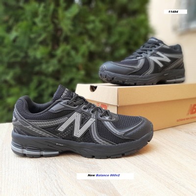 New Balance 860v2 чорні з білим, Розмір 44