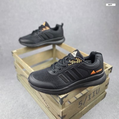 Adidas TERREX черные с оранжевым, Размер 44