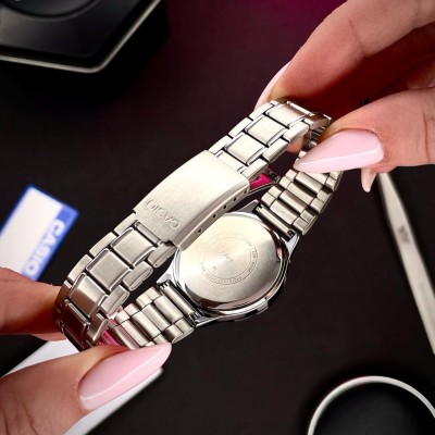 Casio LTP-V300D-4A