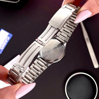 Casio LTP-V300D-4A