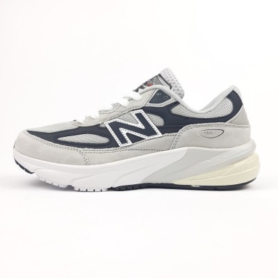 New Balance 990v6 сірі з чорним, Розмір 44 New Balance 990v6 сірі з чорним, Розмір 44