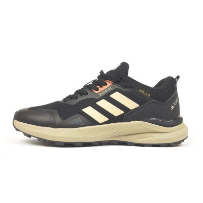 Adidas Terrex GORE-TEX черные с бежевым, Размер 43 Adidas Terrex GORE-TEX черные с бежевым, Размер 43