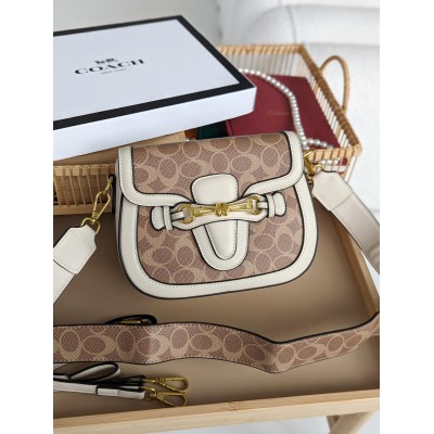 Жіноча сумка Coach білий моногам Коуч Жіноча сумка Coach білий моногам Коуч