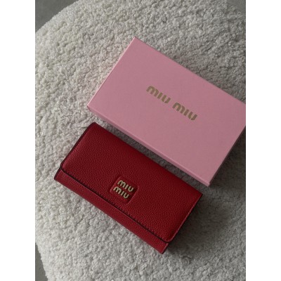 Гаманець Miu Miu жіночий червоний великий Міу Міу Гаманець Miu Miu жіночий червоний великий Міу Міу
