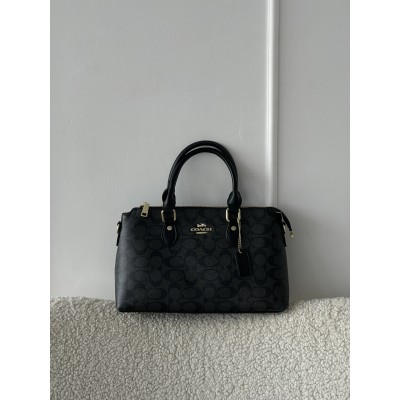 Женская сумка Coach Georgia Satchel Bag через плечо черный Коуч Женская сумка Coach Georgia Satchel Bag через плечо черный Коуч