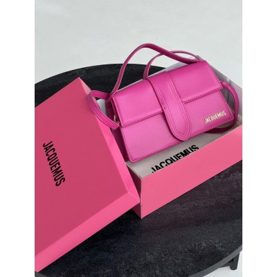 Жіноча сумка Jacquemus Le Grand Bambino малиновий крос боді Жакмюс Жіноча сумка Jacquemus Le Grand Bambino малиновий крос боді Жакмюс