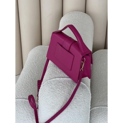 Жіноча сумка Jacquemus Le Grand Bambino малиновий крос боді Жакмюс