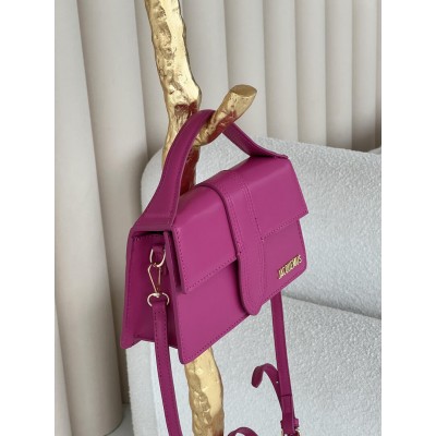 Жіноча сумка Jacquemus Le Grand Bambino малиновий крос боді Жакмюс