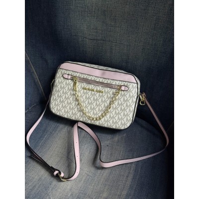 Сумка жіноча Michael Kors Jet Set Large Logo Bag Ivory молочно-рожевий Мішель Корс через плече Сумка жіноча Michael Kors Jet Set Large Logo Bag Ivory молочно-рожевий Мішель Корс через плече
