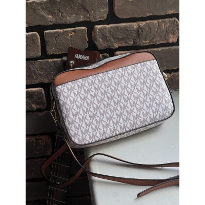 Сумка женская Michael Kors Jet Set Large Logo Bag Ivory пудрово - коричневый Мишель Корс через плечо