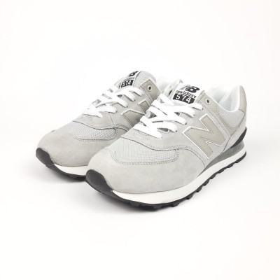 New Balance 574 світло сірі з чорним, Розмір 41