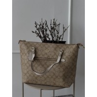 Сумка женская Коуч шопер молочный Coach Gallery Tote на плече шоппер