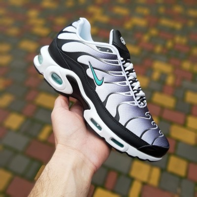 Nike Air Max Plus Sneakers TN белые с черным и салатовым, Размер 40