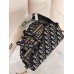 Жіноча сумка Dior Saddle Bag синій напис через плече Крістіан Діор сідло