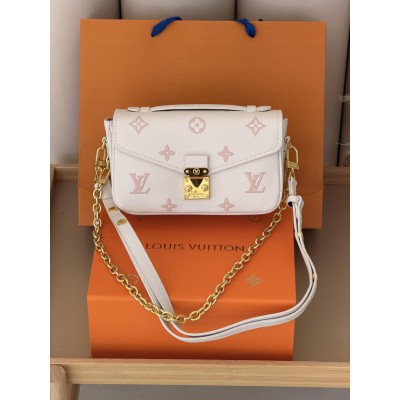 Жіноча сумка Луї Вітон молочний монограм міні на плечі Louis Vuitton Pochette Metis East West Жіноча сумка Луї Вітон молочний монограм міні на плечі Louis Vuitton Pochette Metis East West