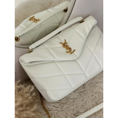Женская сумка Ив Сен Лоран белый через плече Yves Saint Laurent Loulou Puffer Medium