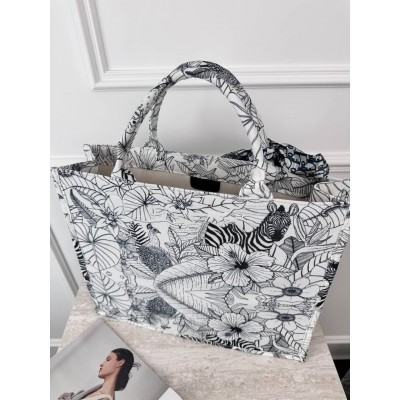 Сумка шопер Крістіан Діор шоппер текстильний Large Book Tote Animal чорний