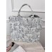 Сумка шоппер Крістіан Діор шоппер текстильний Large Book Tote Animal сірий