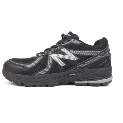 New Balance 860v2 чорні з білим, Розмір 45 New Balance 860v2 чорні з білим, Розмір 45
