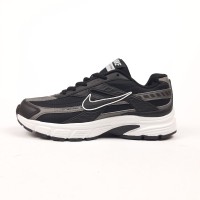 Nike Initiator чорні з білим, Розмір 45