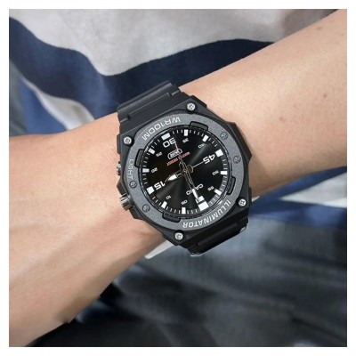 Casio MW-620H-1A