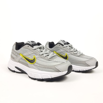 Nike Initiator сірі з чорним, Розмір 37
