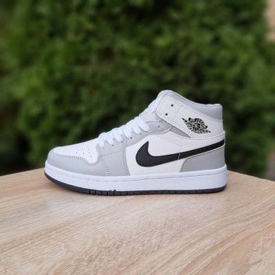 Nike Air Jordan 1 MID білі з сірим, Розмір 40
