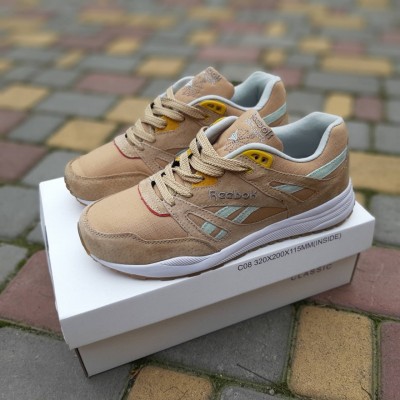Reebok Ventilator Hexalite бежевые, Размер 44