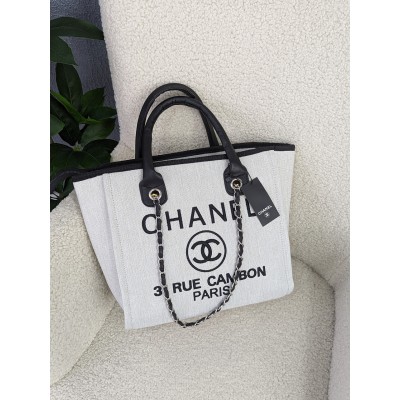 Сумка жіноча шопер Chanel Deauville Шанель молочний класичний Сумка жіноча шопер Chanel Deauville Шанель молочний класичний
