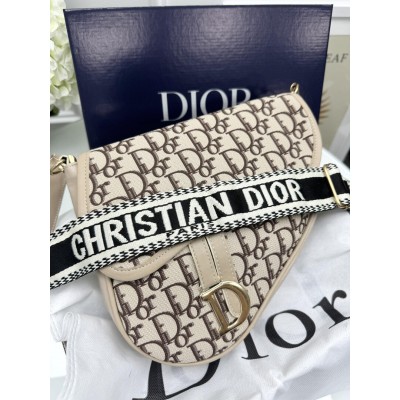 Женская сумка Кристиан Диор седло бежевый текстиль  Dior