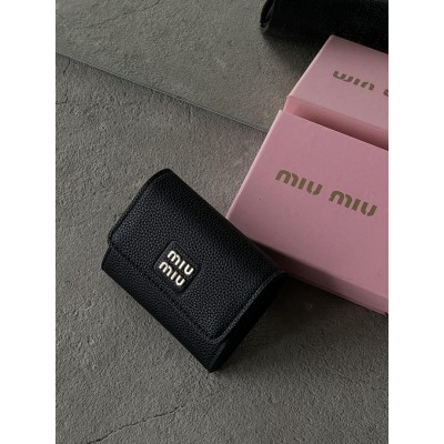 Гаманець Miu Miu жіночий міні Міу Міу чорний Гаманець Miu Miu жіночий міні Міу Міу чорний