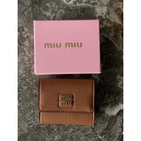Гаманець Miu Miu жіночий міні Міу Міу коричневий