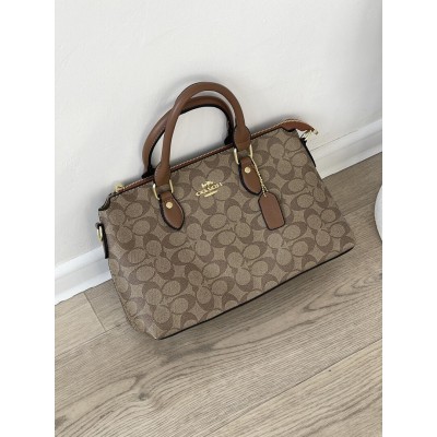 Жіноча сумка Coach Georgia Satchel Bag через бежевий плече Коуч Жіноча сумка Coach Georgia Satchel Bag через бежевий плече Коуч