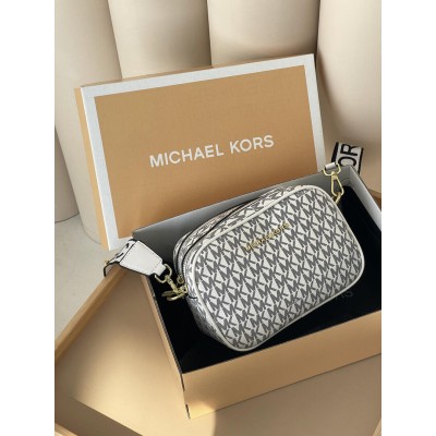 Сумка жіноча Michael Kors крос-боді білий на широкому ремені Майкл Корс Сумка жіноча Michael Kors крос-боді білий на широкому ремені Майкл Корс