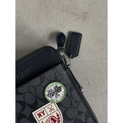 Чоловічі штани COACH Sullivan Crossbody In Signature Canvas With Patche через плече чорний Коуч